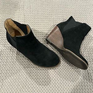 Lucky brand black suede booties in size 7.